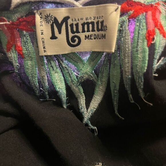 Show Me Your MuMu Wesley Palm Party Embroidery Top - Picture 11 of 11